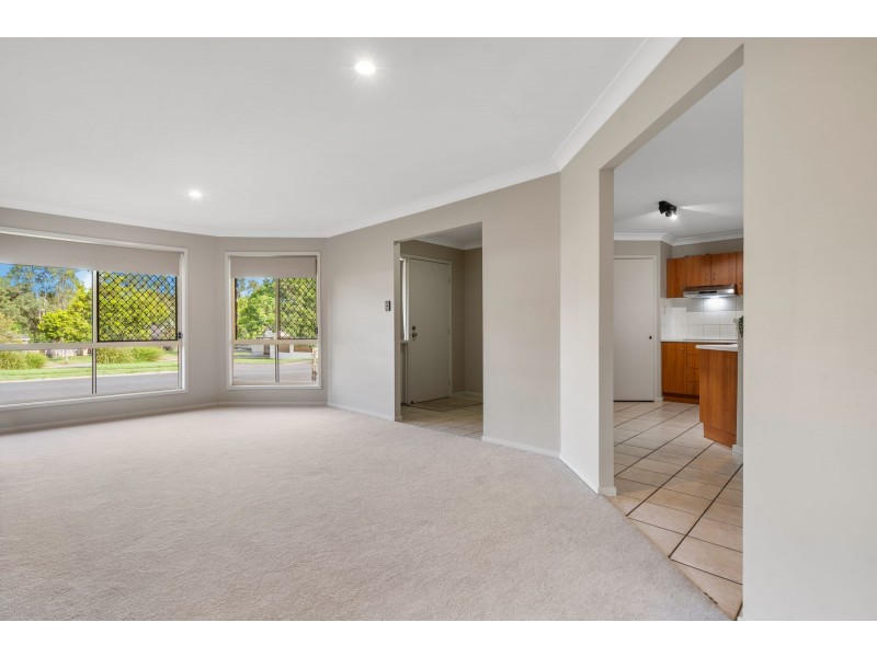 69 Gawain Drive, Ormeau QLD 4208