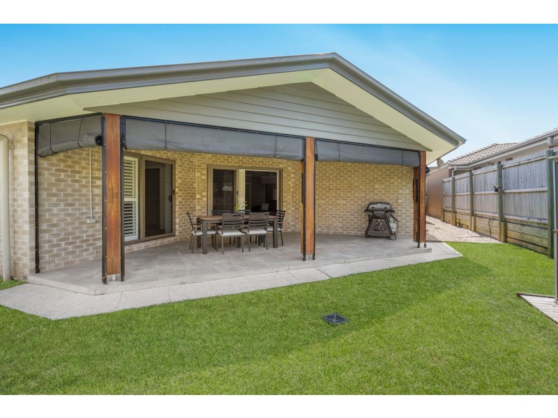 11 Ludlow Crescent, Ormeau Hills QLD 4208