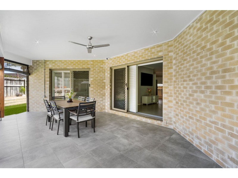 11 Ludlow Crescent, Ormeau Hills QLD 4208