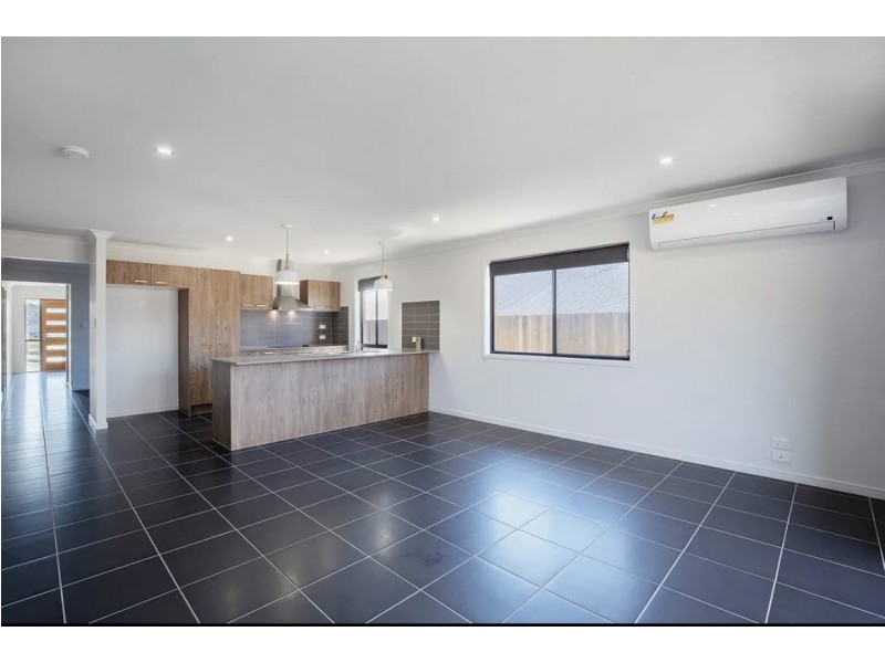 79 Arrowsmith Crescent, Ormeau Hills QLD 4208