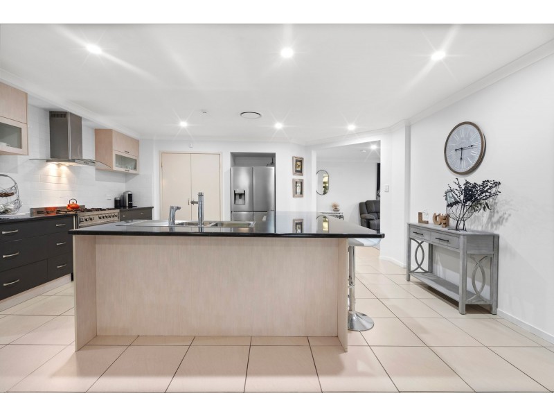 1 Carob Court, Ormeau QLD 4208