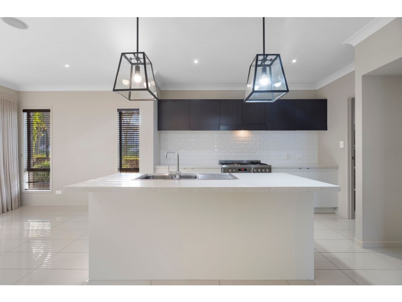 22 Elvire Street, Ormeau Hills QLD 4208