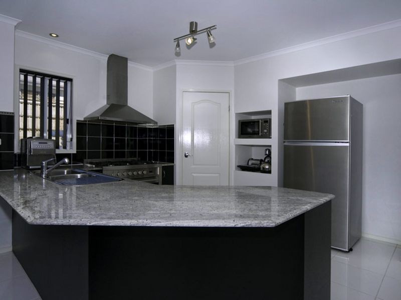 27 Maidenwell Rd, Ormeau QLD 4208