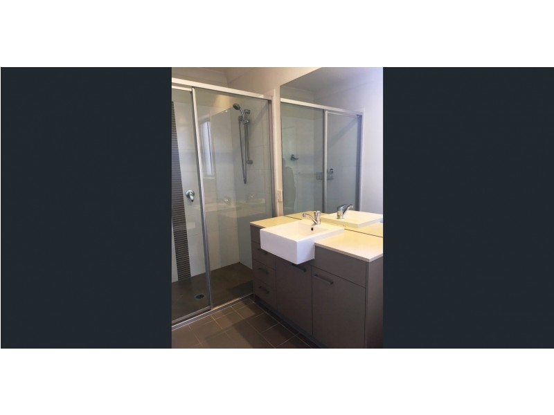 66 Brookside Circuit, Ormeau QLD 4208