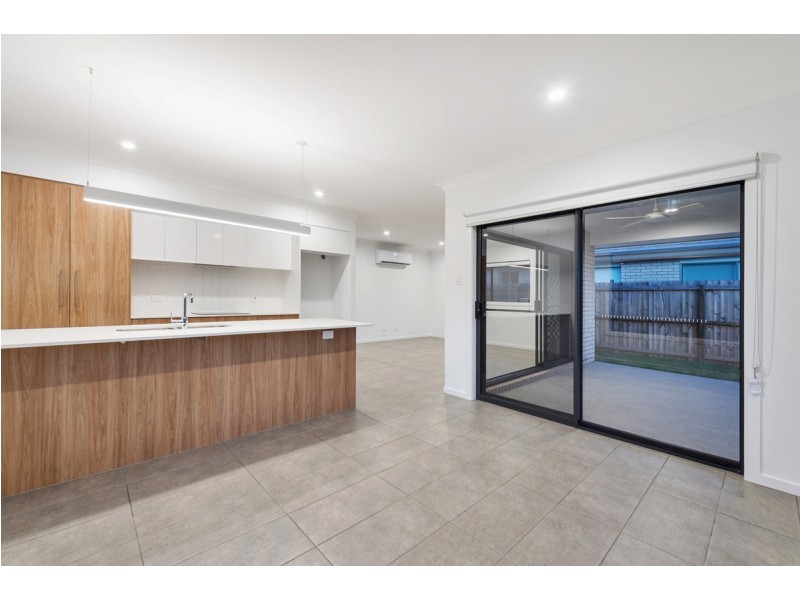 9 Woodland Court, Ormeau QLD 4208