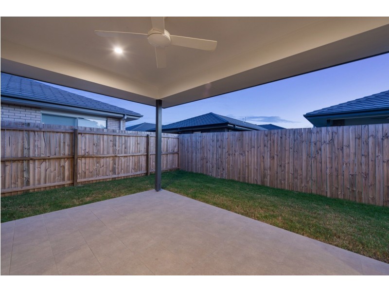 9 Woodland Court, Ormeau QLD 4208