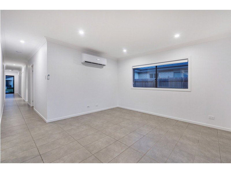 9 Woodland Court, Ormeau QLD 4208