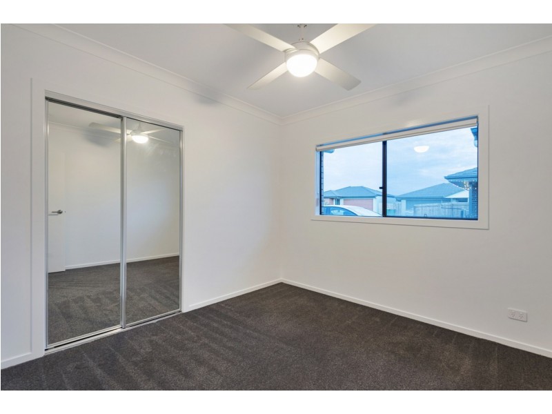 9 Woodland Court, Ormeau QLD 4208