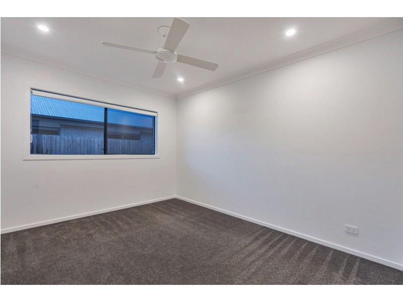 9 Woodland Court, Ormeau QLD 4208