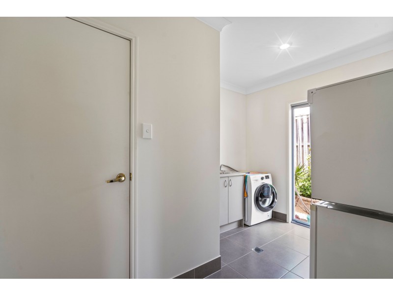 32 Penneshaw Crescent, Ormeau QLD 4208