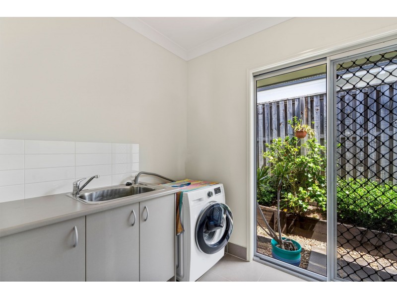 32 Penneshaw Crescent, Ormeau QLD 4208