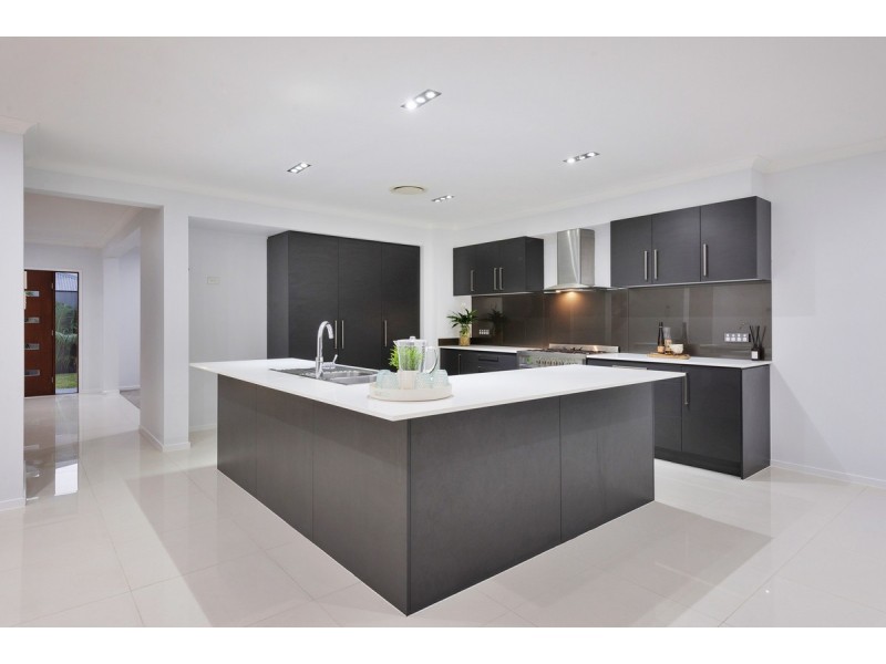 47 Penneshaw Crescent, Ormeau QLD 4208