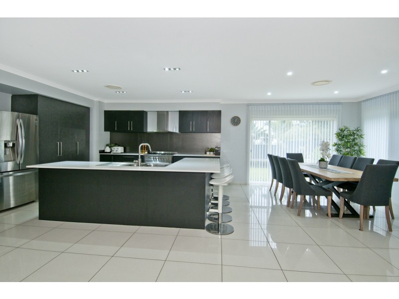 47 Penneshaw Crescent, Ormeau QLD 4208