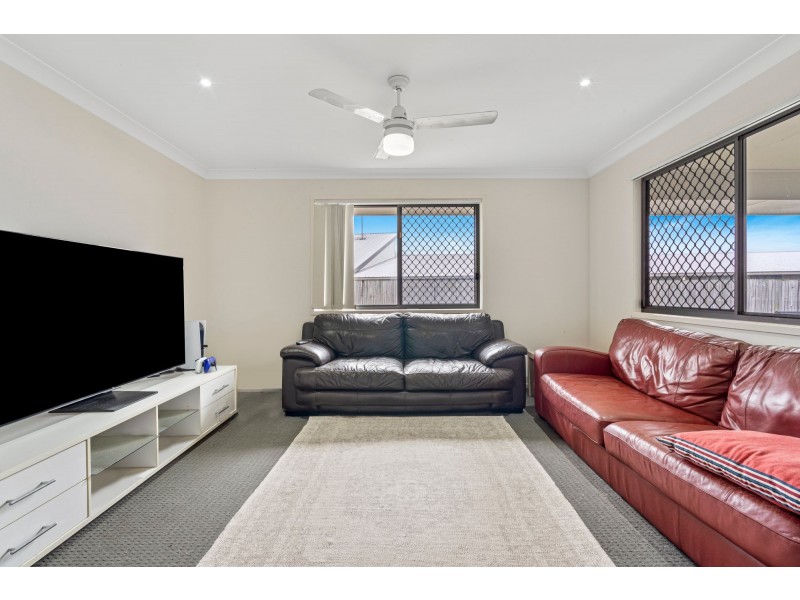 6 Paddy Circuit, Ormeau QLD 4208