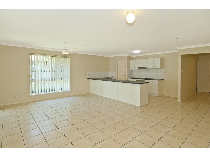 67 Gawain Drive, Ormeau QLD 4208
