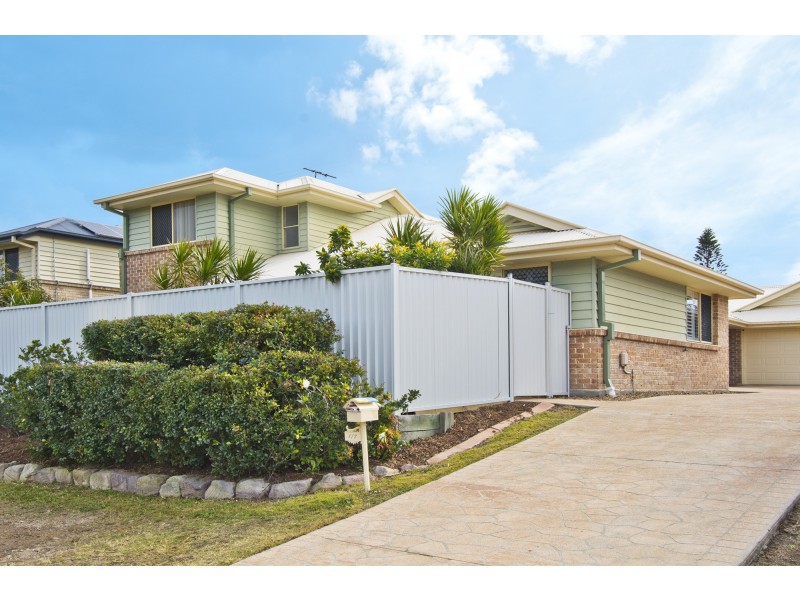 1/7 Callicoma Court, Ormeau QLD 4208
