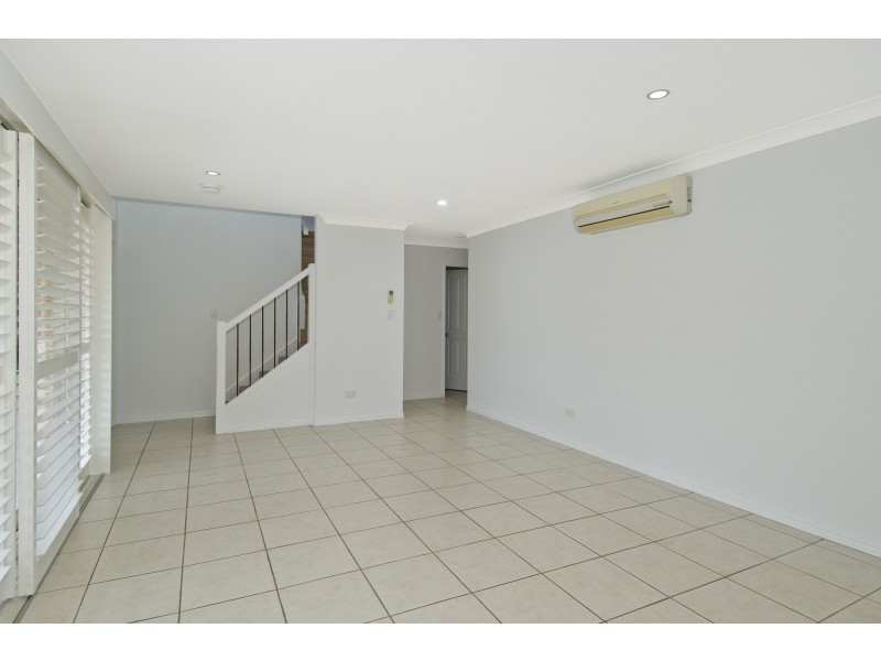 1/7 Callicoma Court, Ormeau QLD 4208