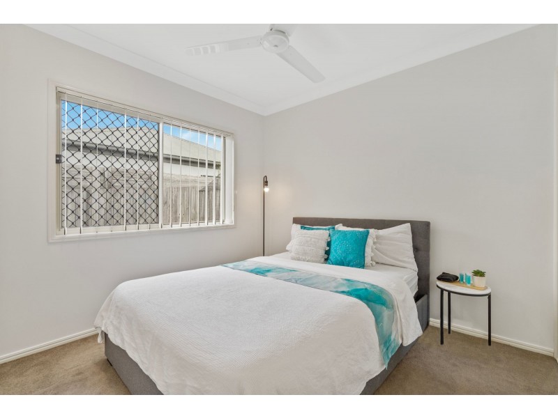 1 Pincally Crescent, Ormeau QLD 4208