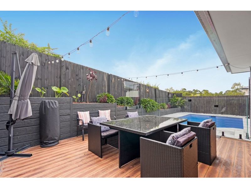 92 Mccreadie Road, Ormeau Hills QLD 4208