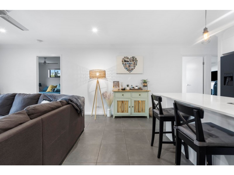 92 Mccreadie Road, Ormeau Hills QLD 4208