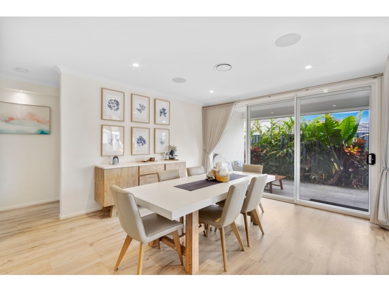 61 Whitsunday Circuit, Pimpama QLD 4209