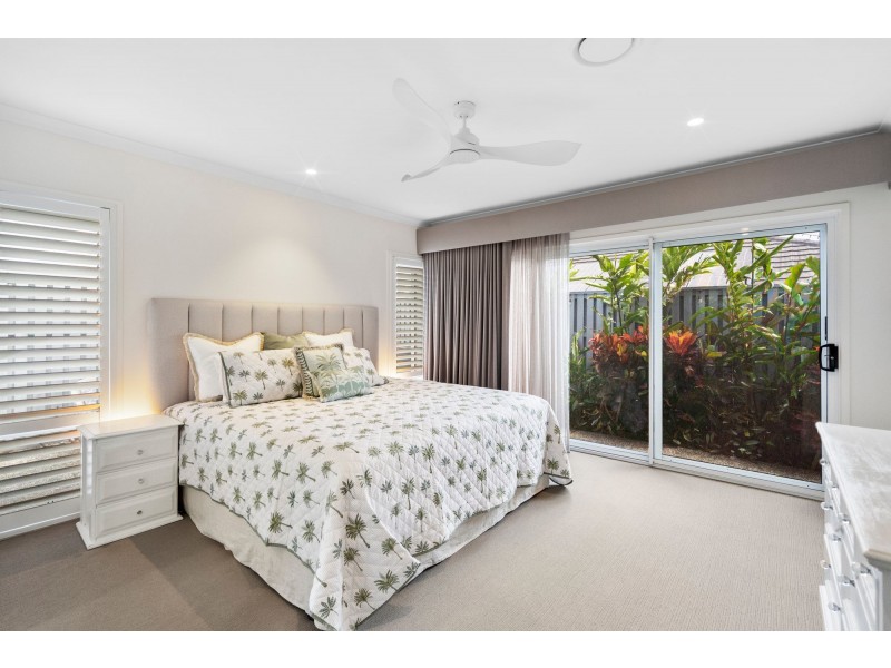 61 Whitsunday Circuit, Pimpama QLD 4209