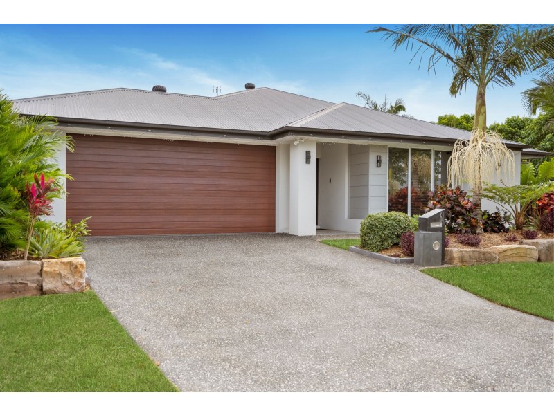 61 Whitsunday Circuit, Pimpama QLD 4209