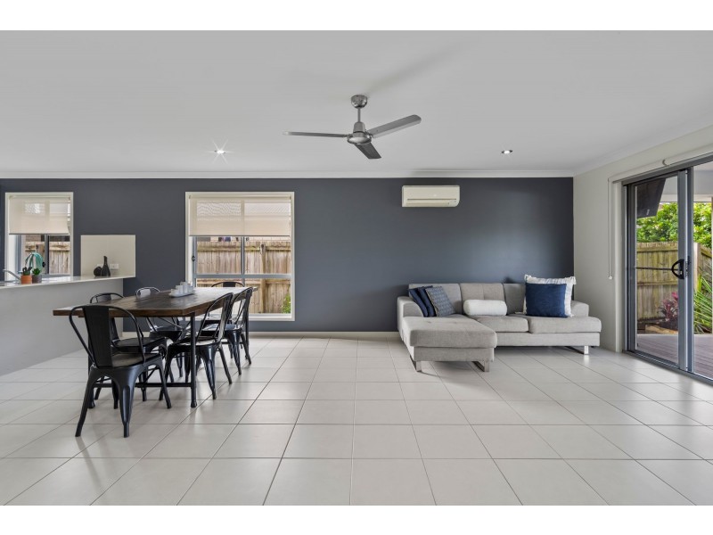 32 Landsdowne Drive, Ormeau Hills QLD 4208