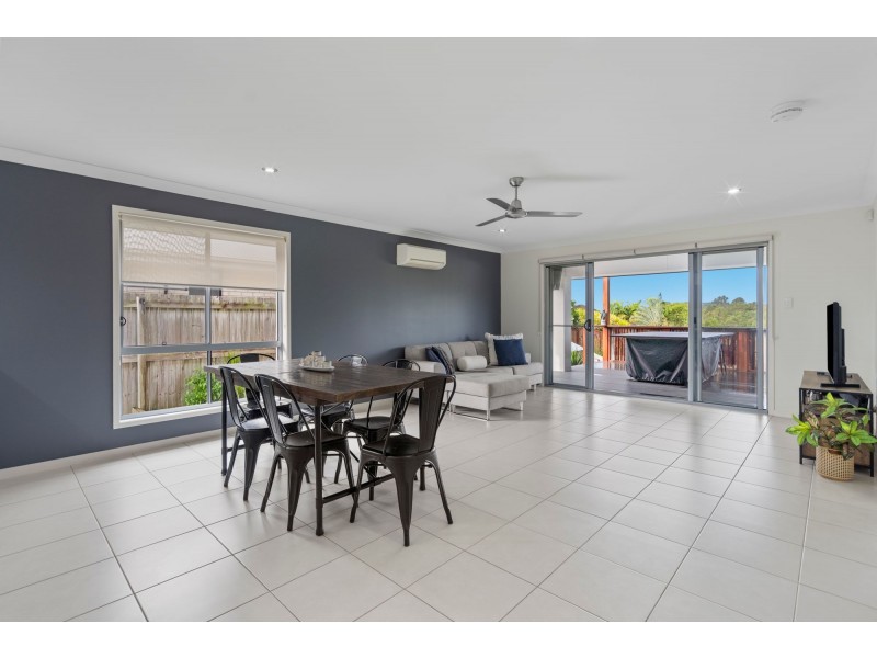 32 Landsdowne Drive, Ormeau Hills QLD 4208