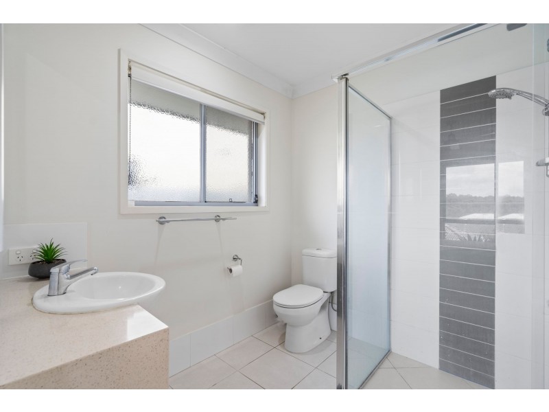 32 Landsdowne Drive, Ormeau Hills QLD 4208