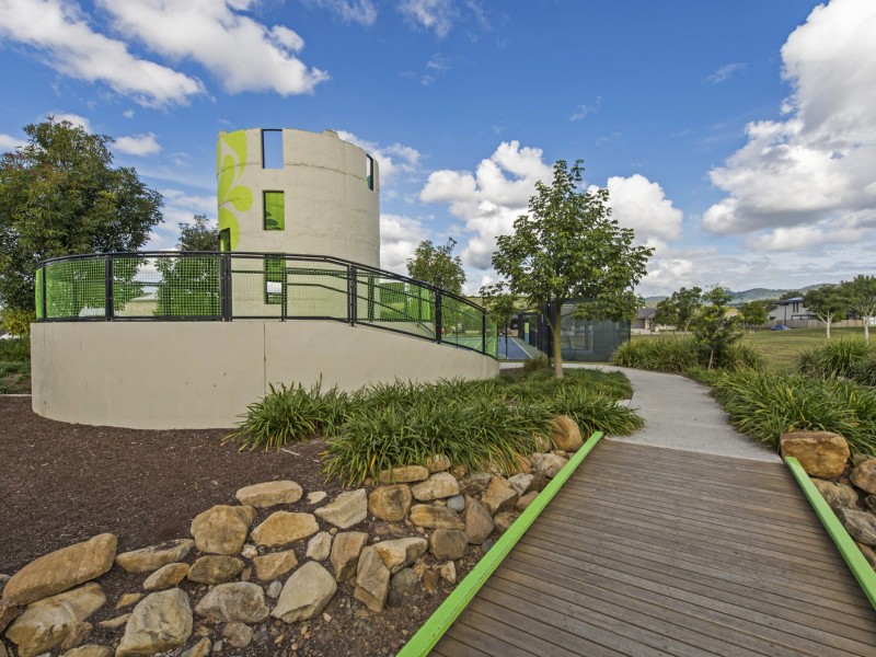 32 Landsdowne Drive, Ormeau Hills QLD 4208