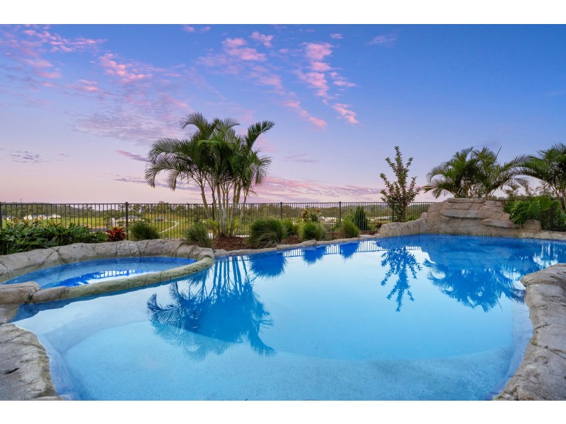 69 Montego Hills Drive, Kingsholme QLD 4208