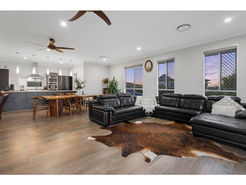 69 Montego Hills Drive, Kingsholme QLD 4208