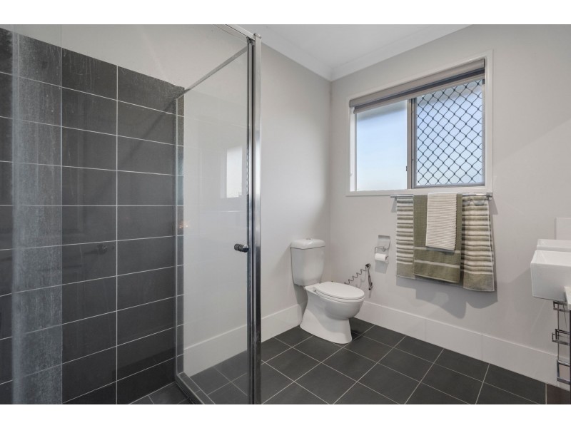 69 Montego Hills Drive, Kingsholme QLD 4208