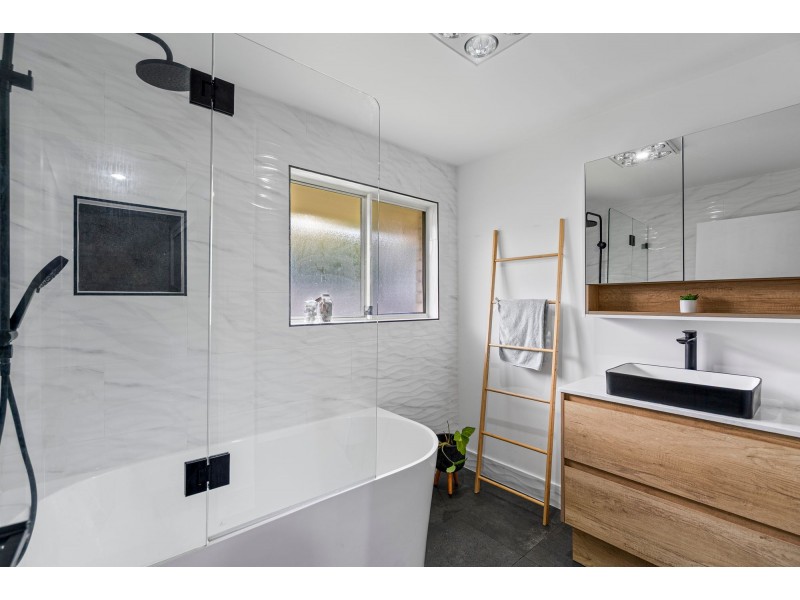 10 Wolvesey Court, Ormeau QLD 4208