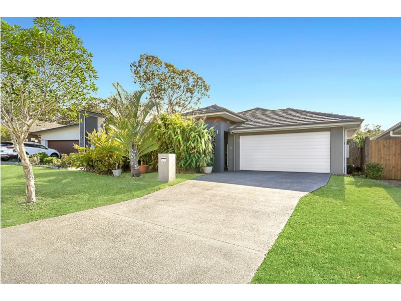 37 Oakover Avenue, Ormeau Hills QLD 4208
