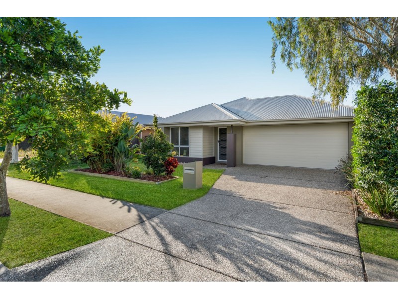 40 Denham Circuit, Willow Vale QLD 4209