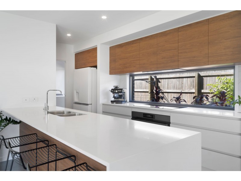 19-27 Lavazza Street, Ormeau QLD 4208