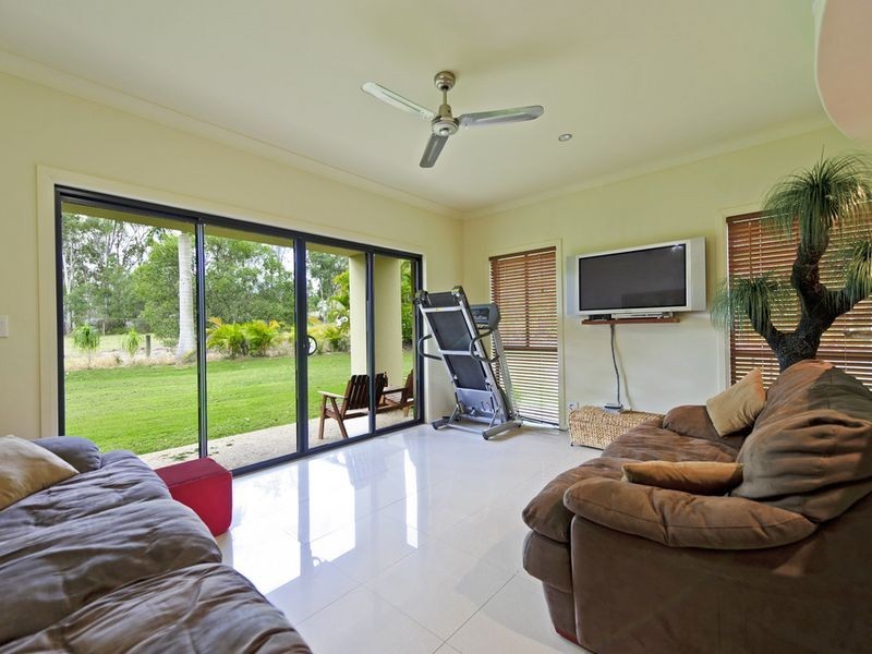 49 Peachey Road, Ormeau QLD 4208
