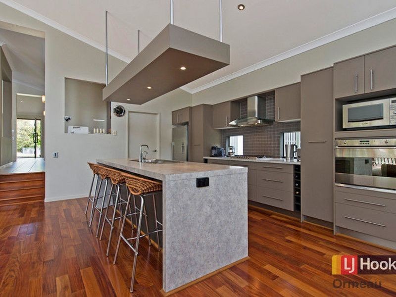 3 Peachester Close, Ormeau QLD 4208