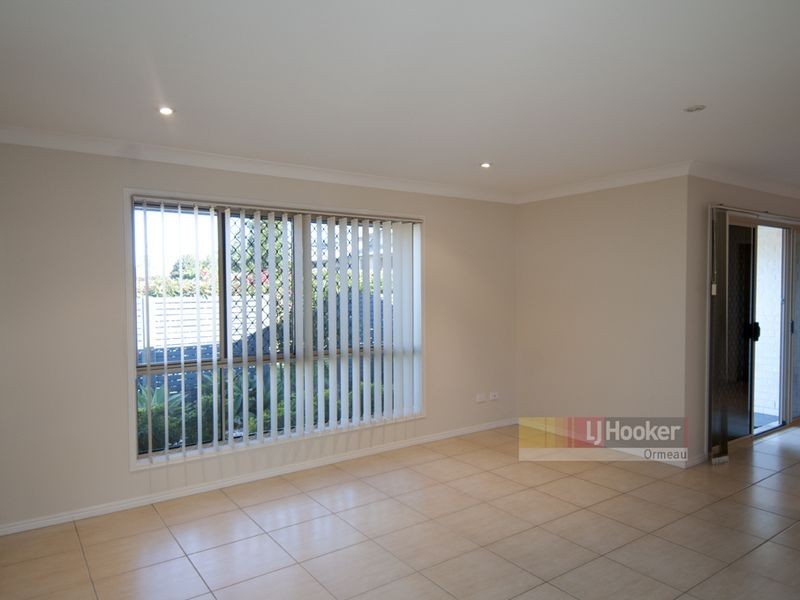 1/2 Conica Place, Ormeau QLD 4208