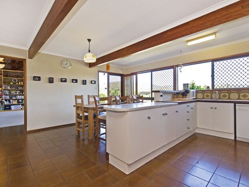 62 Enkleman Road, Yatala QLD 4207