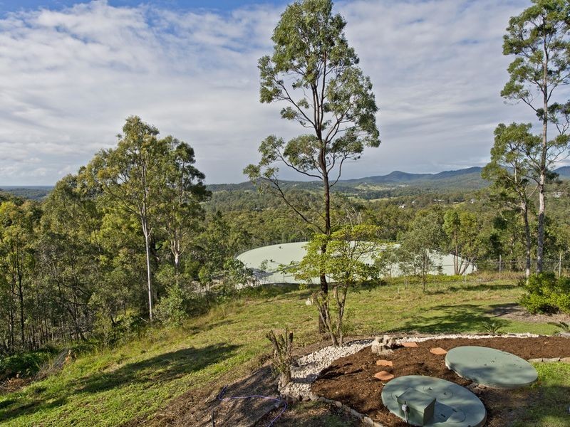 68 Vennor Drive, Ormeau QLD 4208