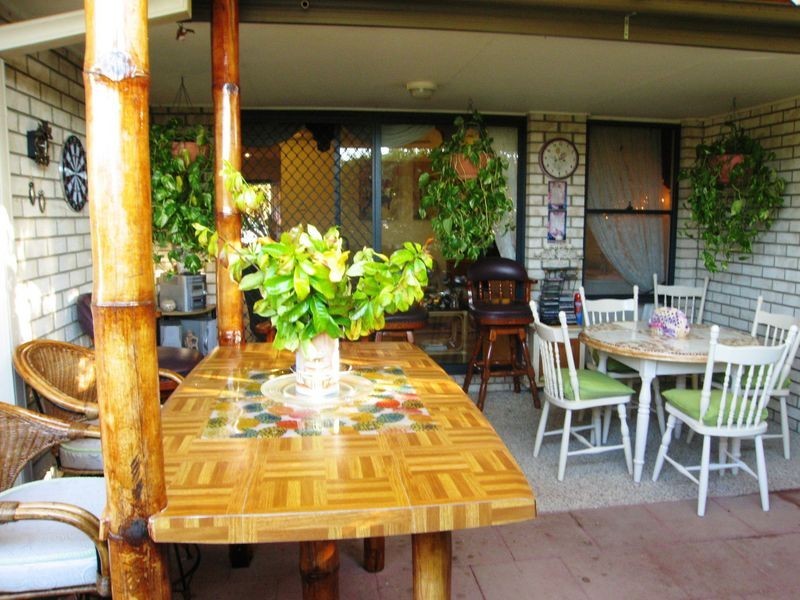 2/18 Winston Way, Pimpama QLD 4209