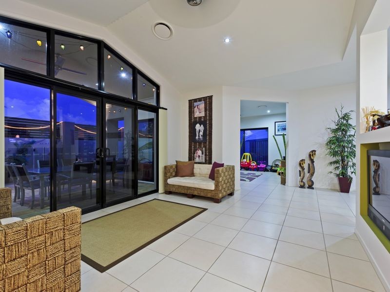 7 Summerlea Crescent, Ormeau QLD 4208