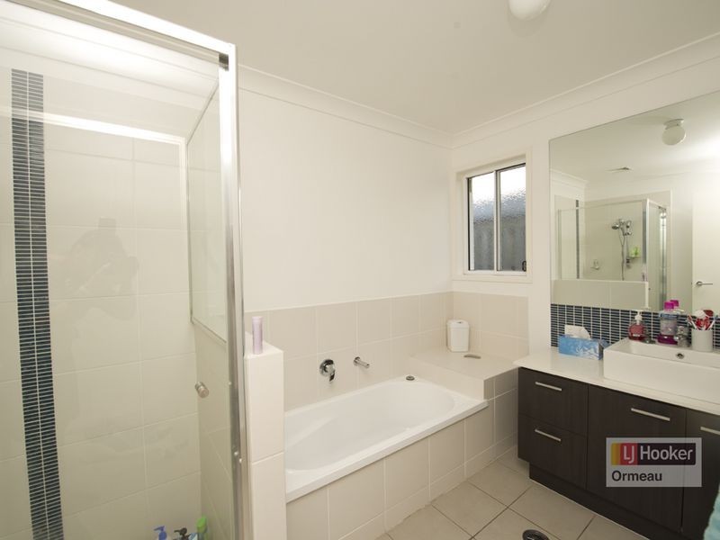 33 Rivervale Street, Ormeau QLD 4208