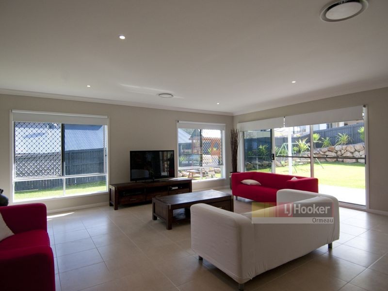 Ormeau Hills QLD 4208