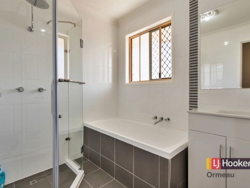 4 Podinga Circuit, Ormeau QLD 4208