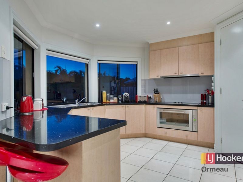 19 Pincally Crescent, Ormeau QLD 4208