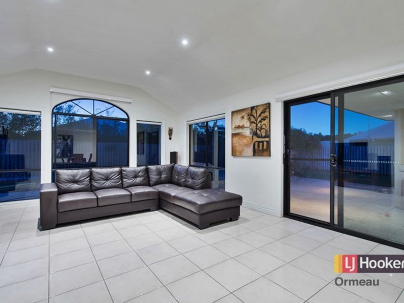 19 Pincally Crescent, Ormeau QLD 4208